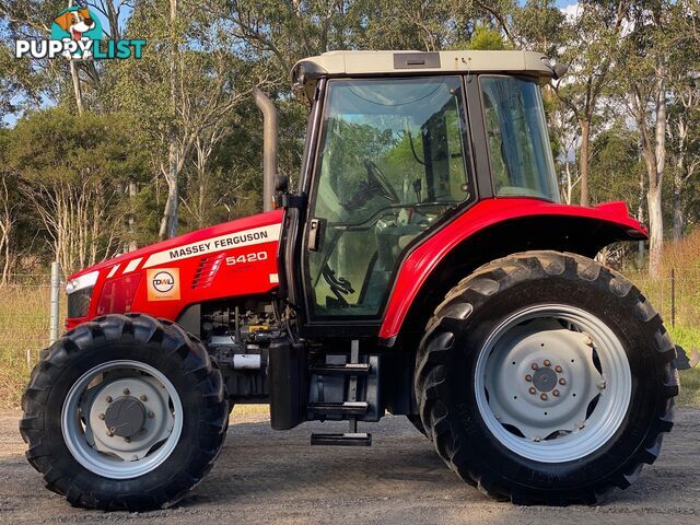 Massey Ferguson 5420 FWA/4WD Tractor