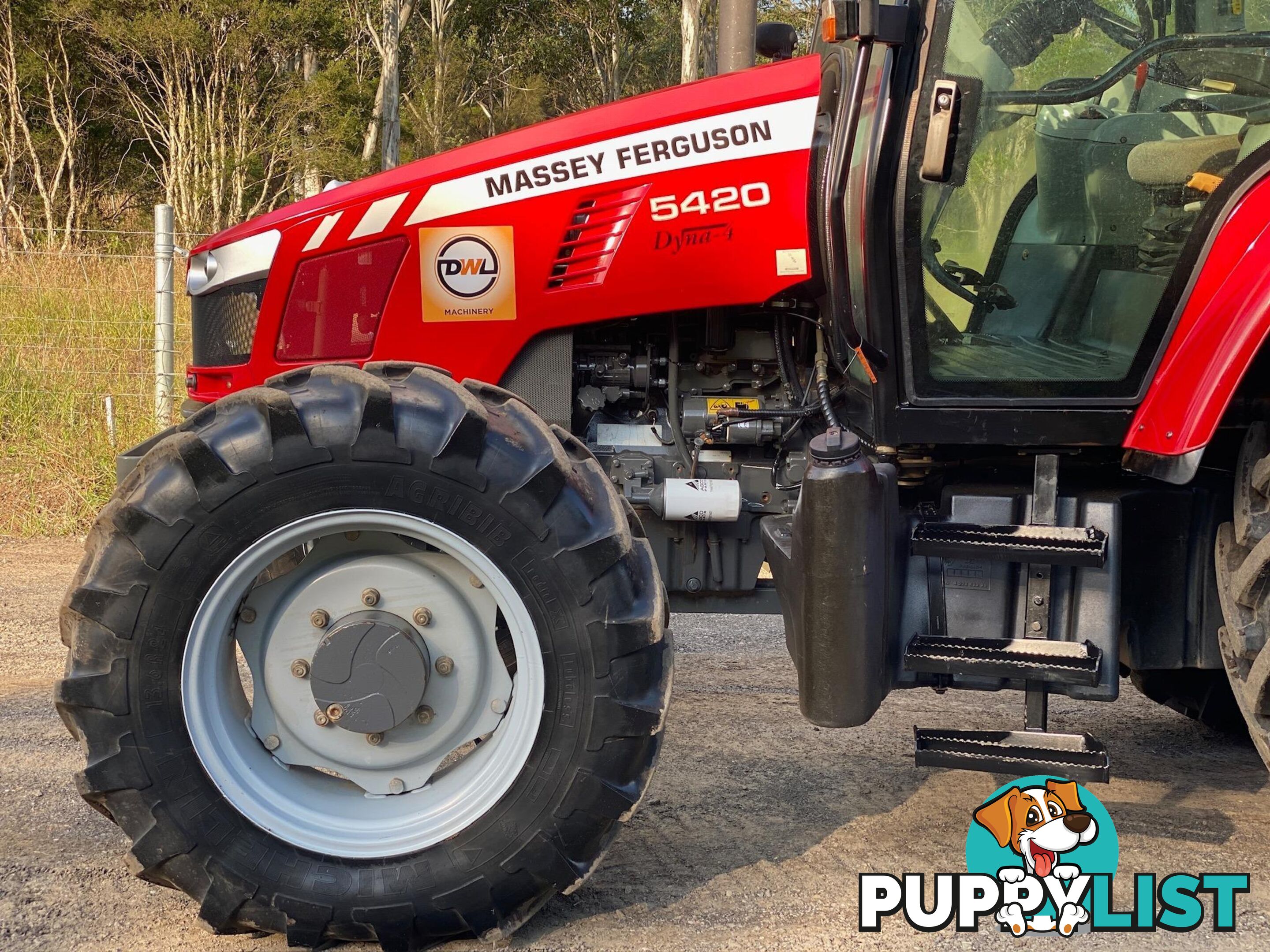 Massey Ferguson 5420 FWA/4WD Tractor