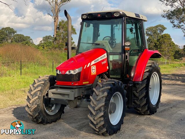 Massey Ferguson 5420 FWA/4WD Tractor