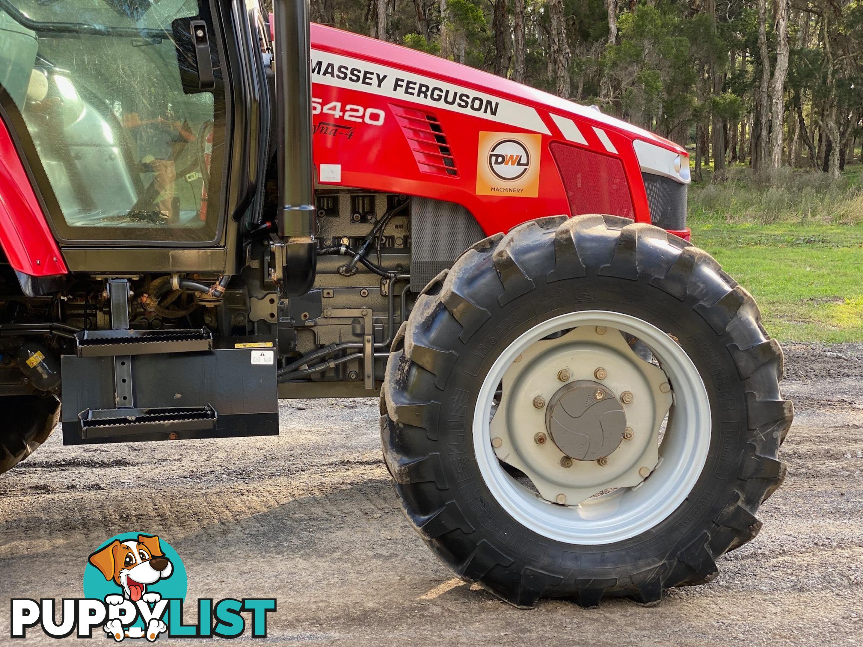 Massey Ferguson 5420 FWA/4WD Tractor