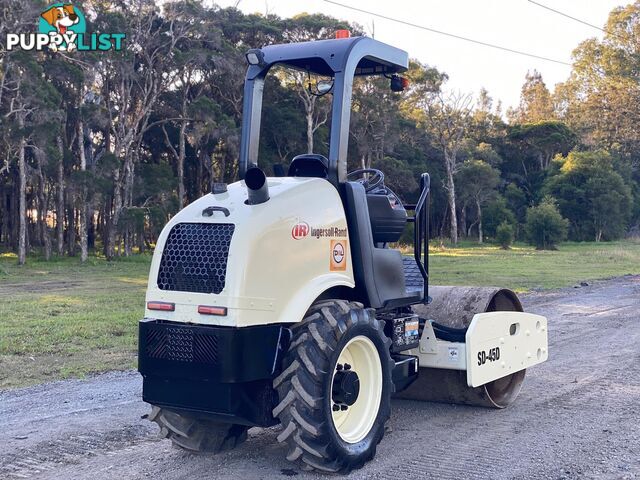 Ingersoll-Rand SD45 Vibrating Roller Roller/Compacting