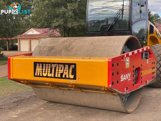 Multipac SSR180 Vibrating Roller Roller/Compacting