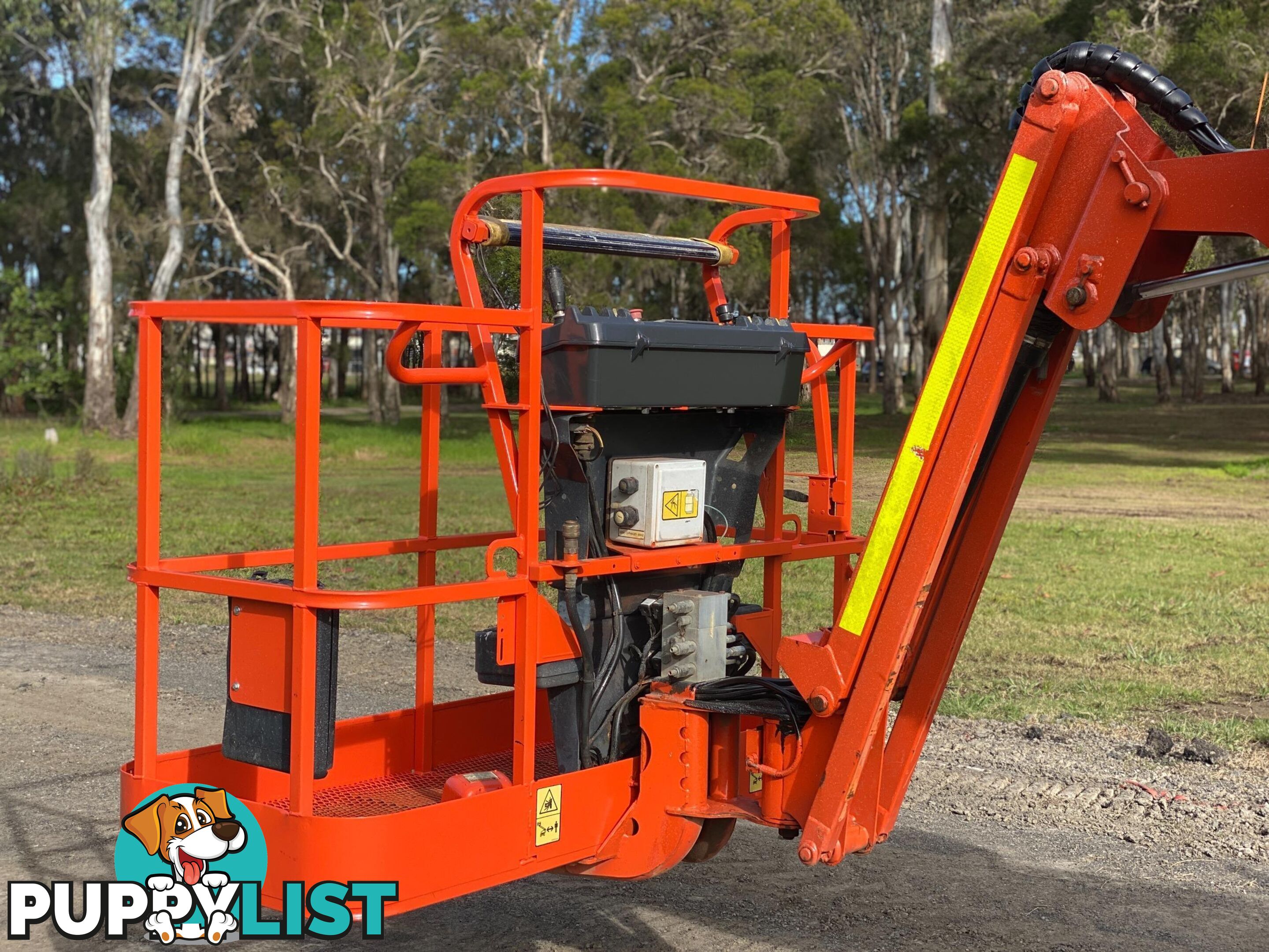 JLG 450AJ Boom Lift Access &amp; Height Safety