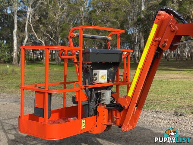 JLG 450AJ Boom Lift Access &amp; Height Safety