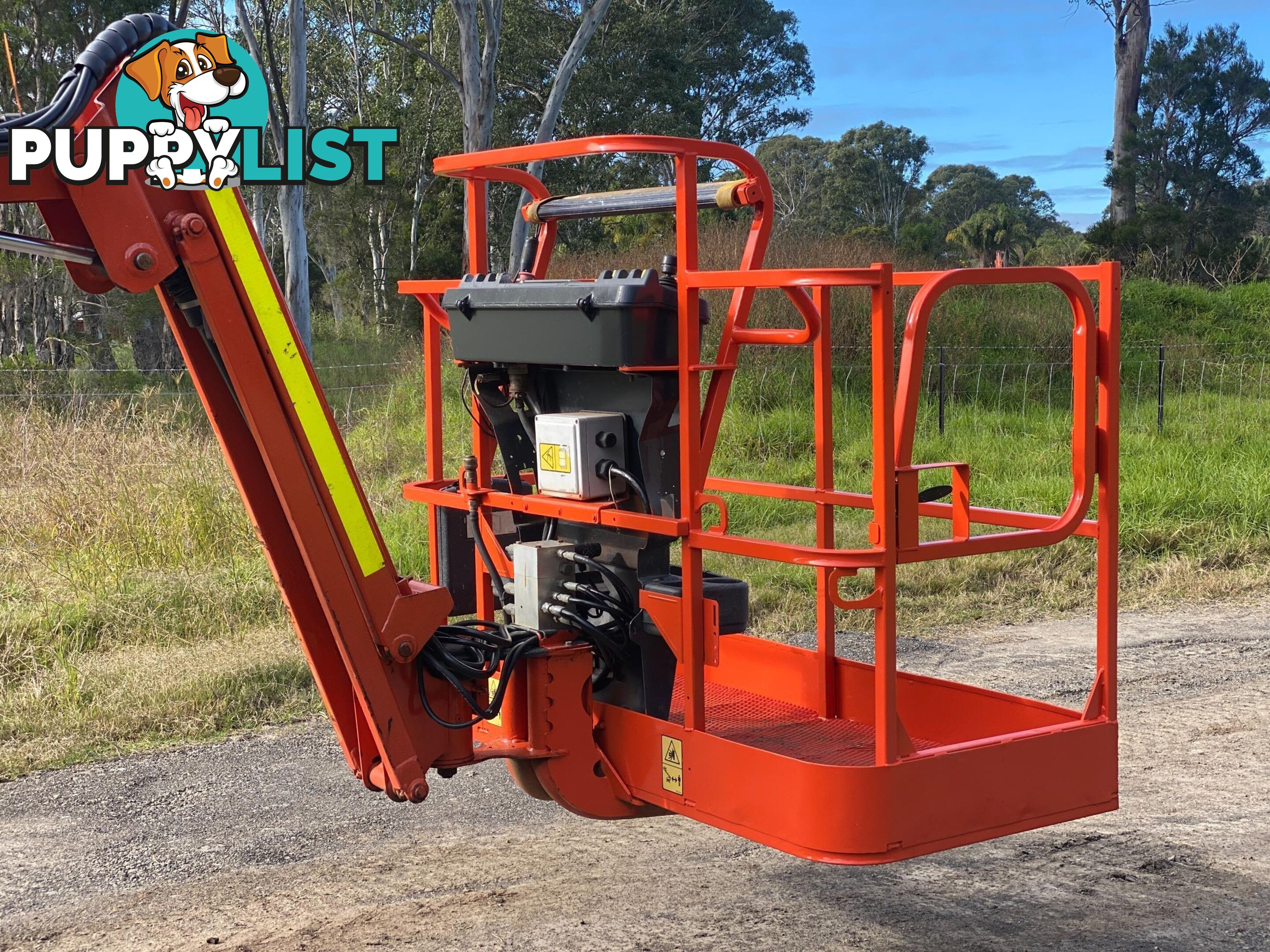 JLG 450AJ Boom Lift Access &amp; Height Safety