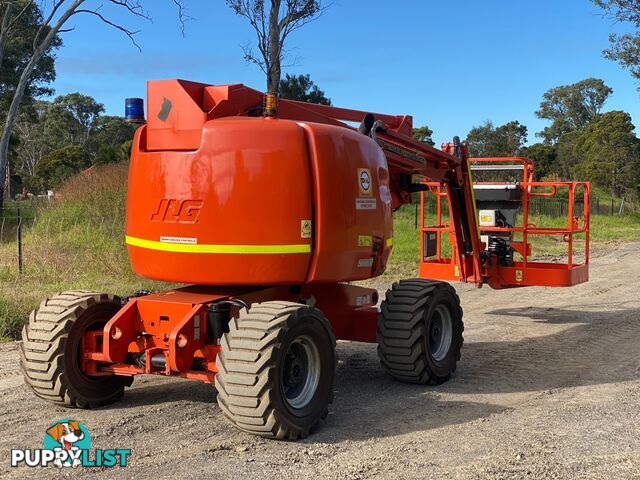 JLG 450AJ Boom Lift Access &amp; Height Safety