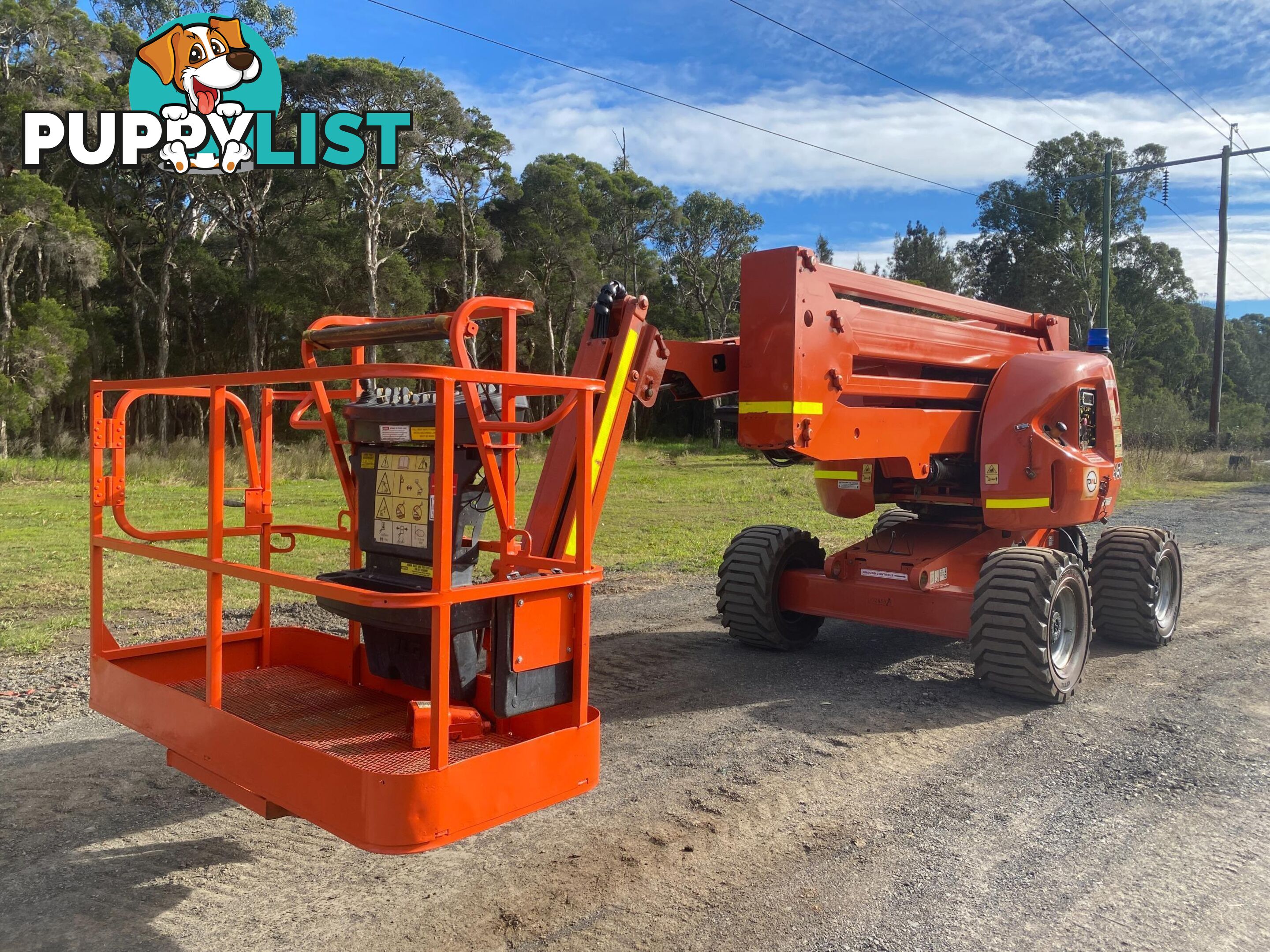 JLG 450AJ Boom Lift Access &amp; Height Safety