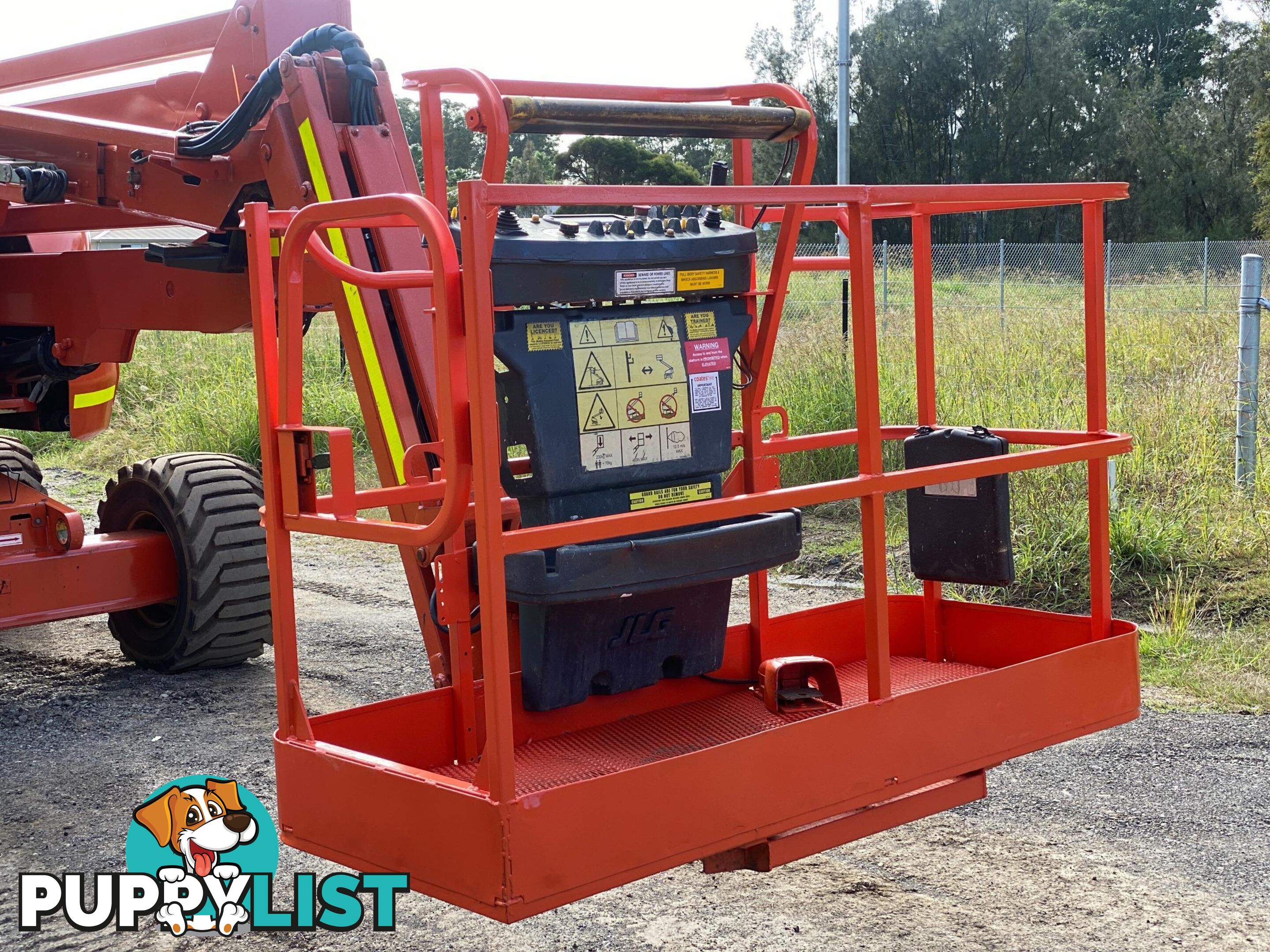 JLG 450AJ Boom Lift Access &amp; Height Safety