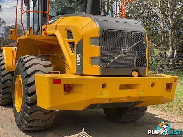 Volvo L105 Loader/Tool Carrier Loader