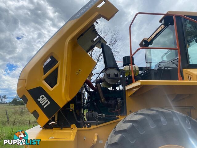 Volvo L105 Loader/Tool Carrier Loader