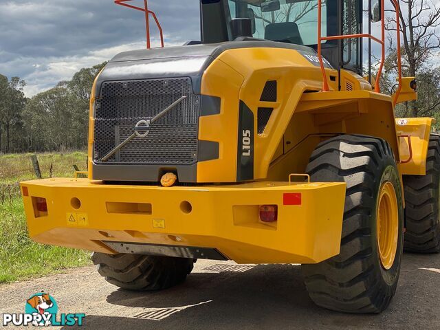 Volvo L105 Loader/Tool Carrier Loader