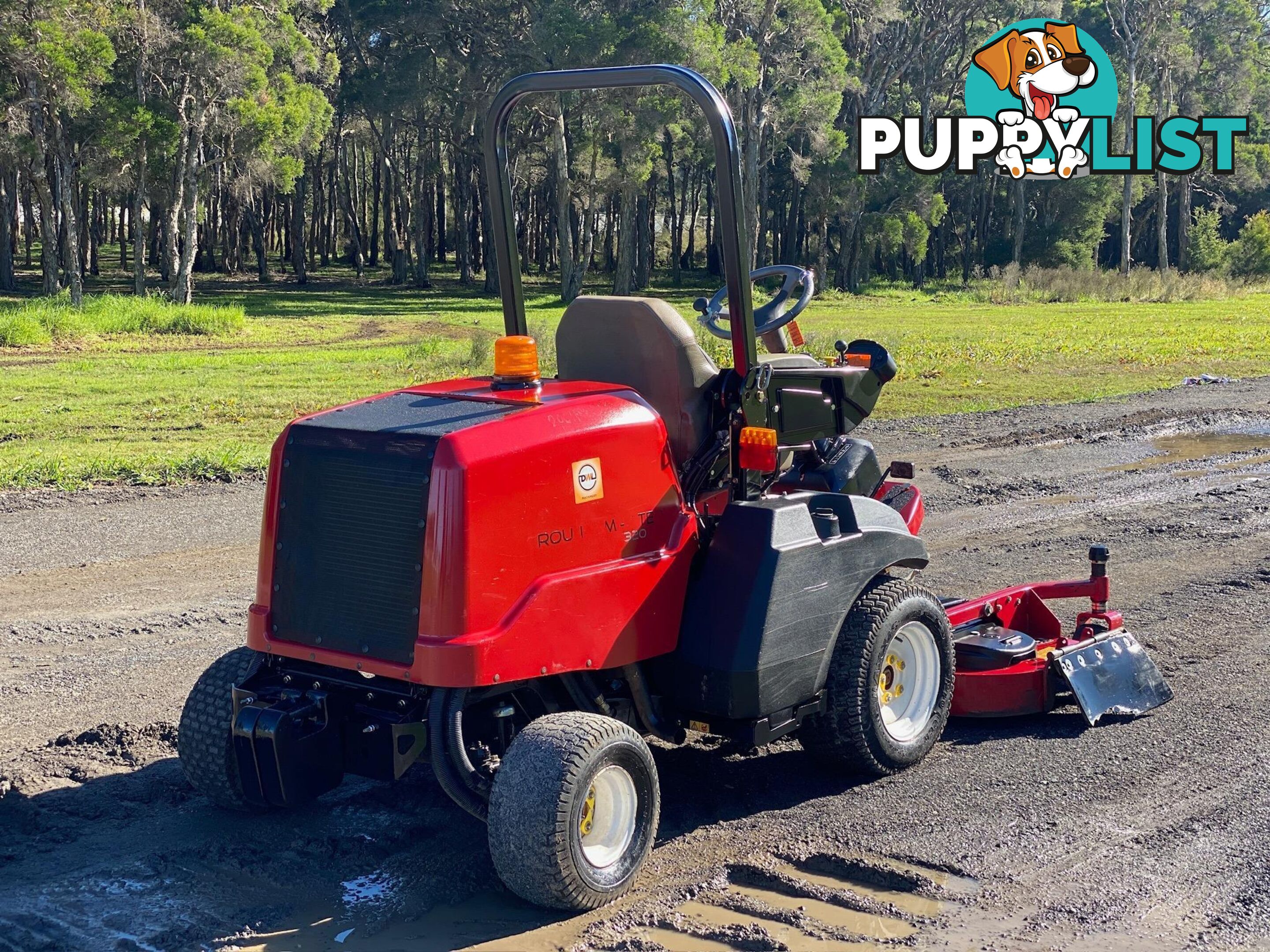 Toro 3200 Front Deck Lawn Equipment