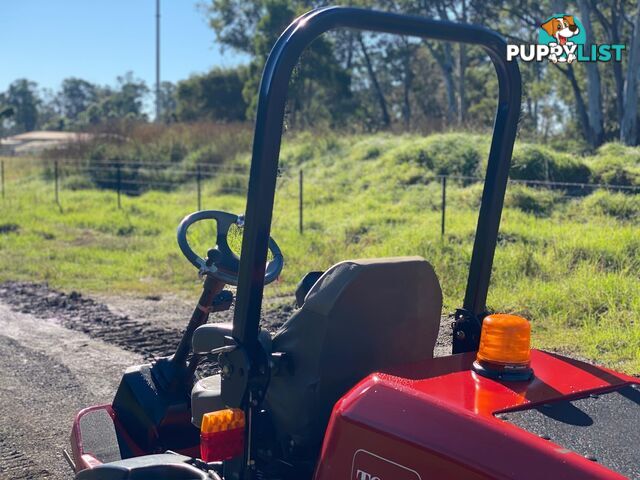 Toro 3200 Front Deck Lawn Equipment