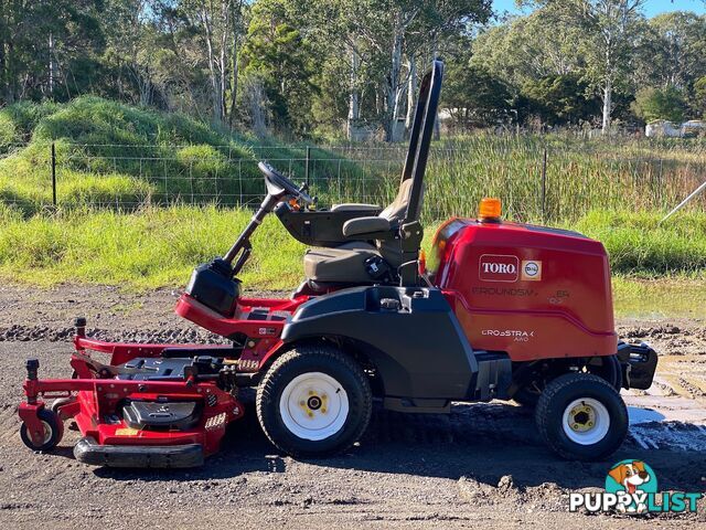 Toro 3200 Front Deck Lawn Equipment