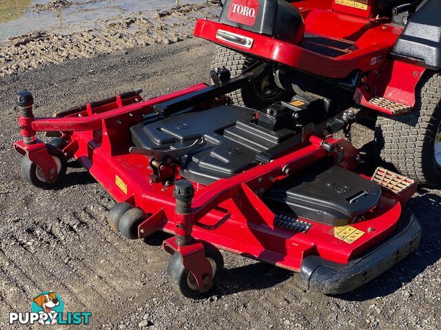 Toro 3200 Front Deck Lawn Equipment