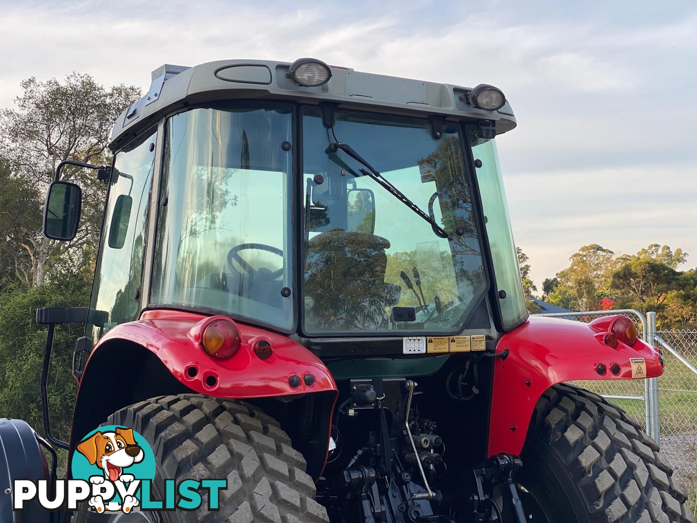 Massey Ferguson 5435 FWA/4WD Tractor