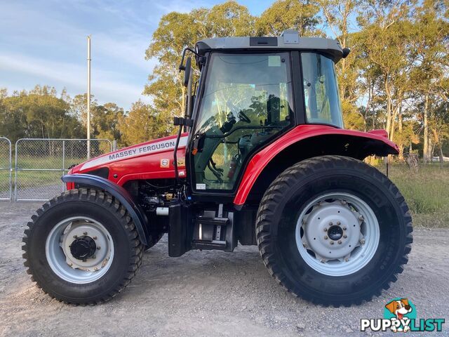 Massey Ferguson 5435 FWA/4WD Tractor