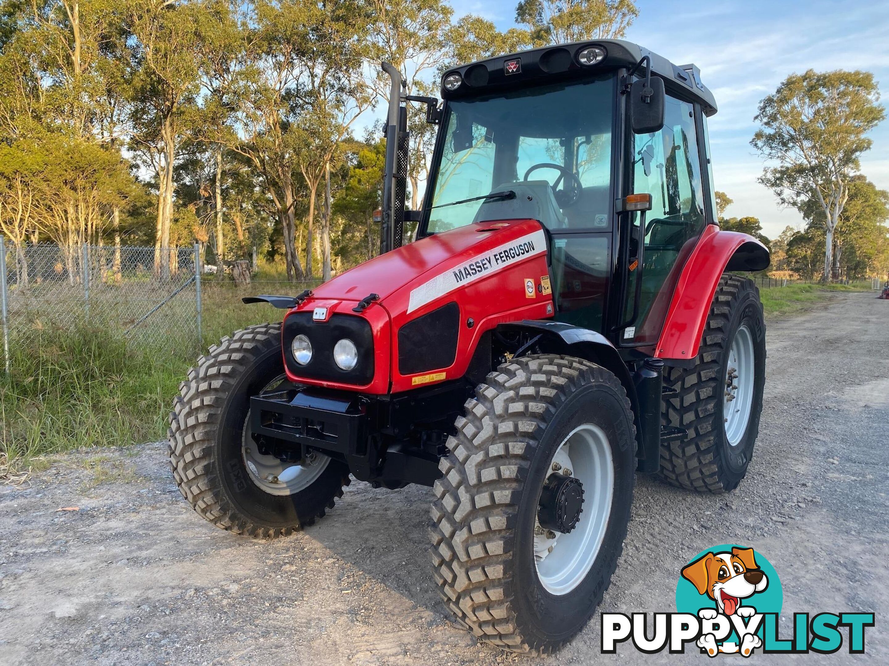 Massey Ferguson 5435 FWA/4WD Tractor