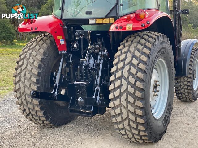 Massey Ferguson 5435 FWA/4WD Tractor