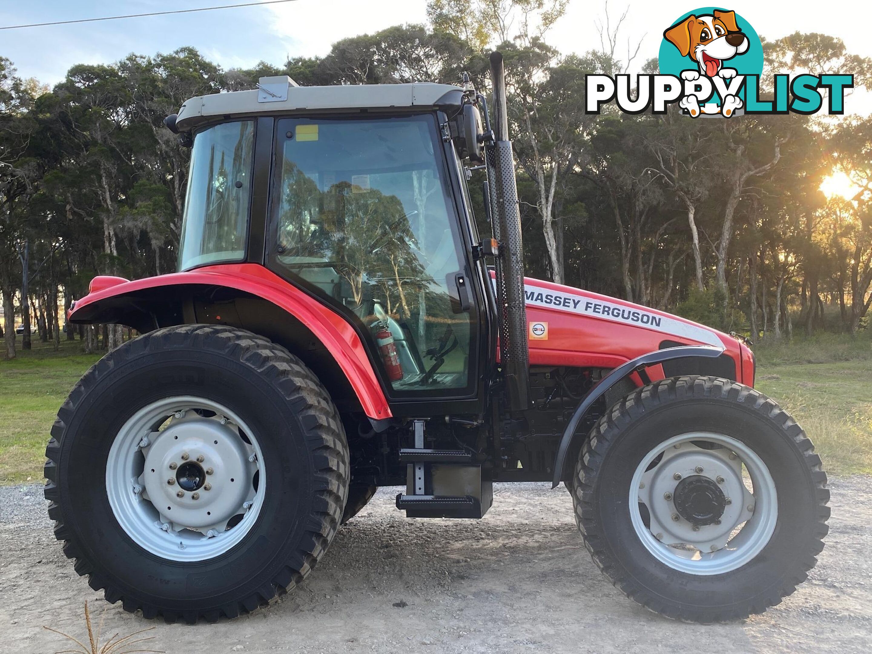 Massey Ferguson 5435 FWA/4WD Tractor