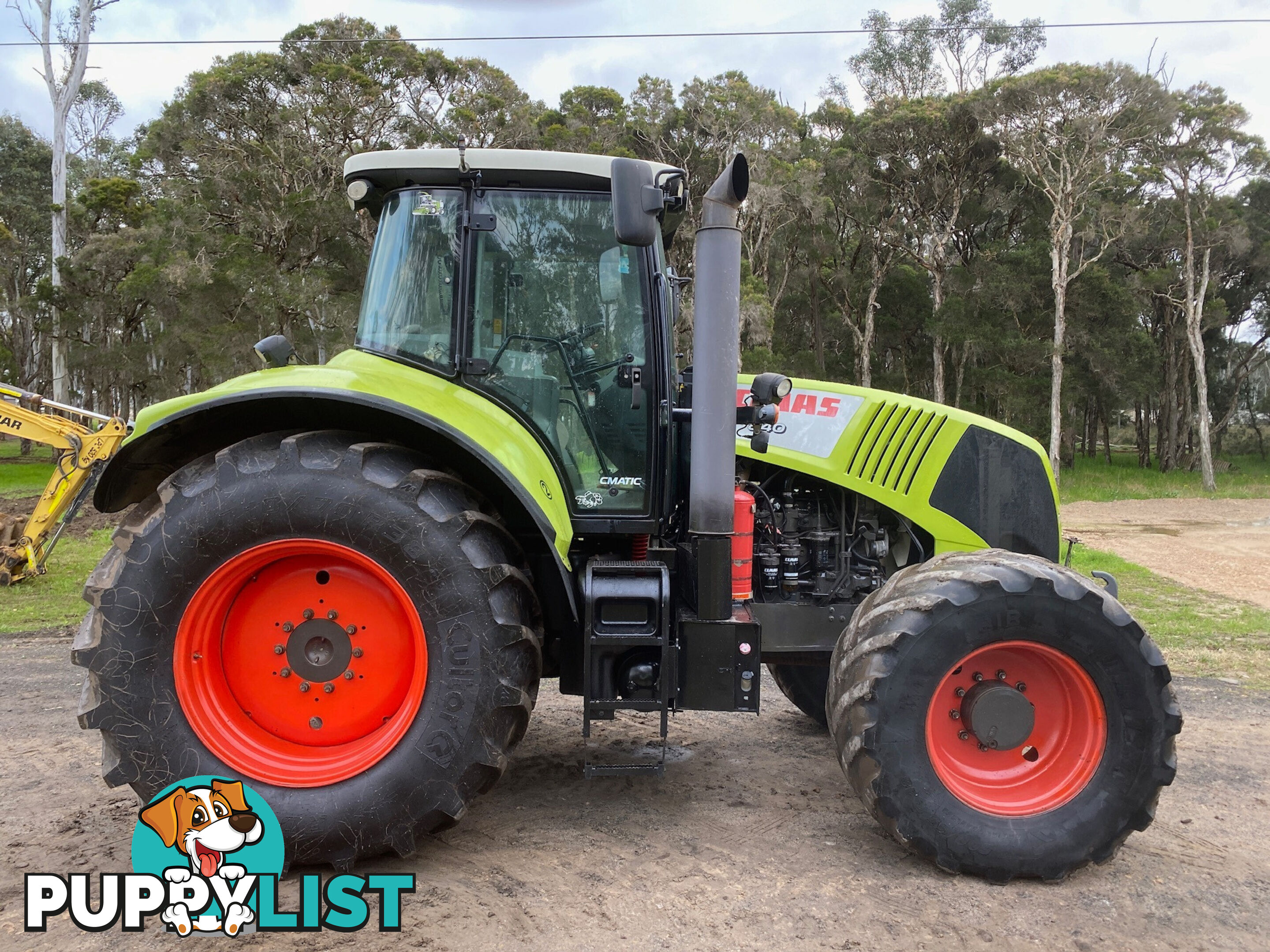 Claas Axion 840 FWA/4WD Tractor