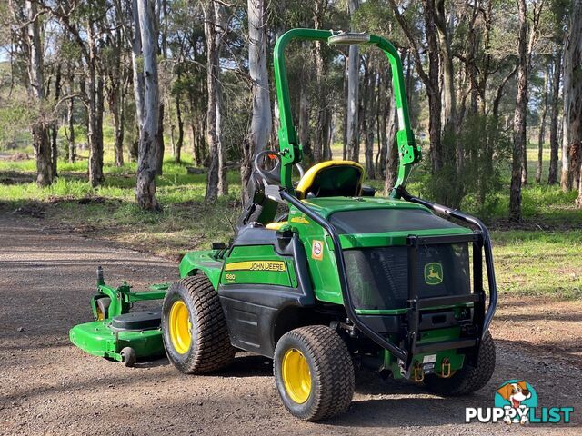 John Deere 1580 Front Deck Lawn Equipment