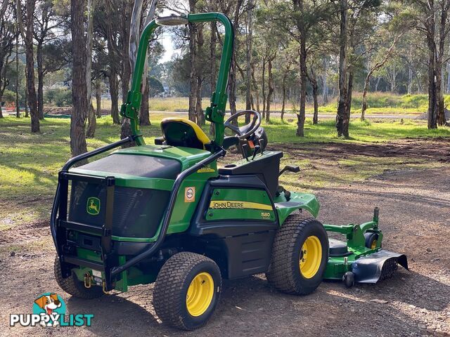 John Deere 1580 Front Deck Lawn Equipment