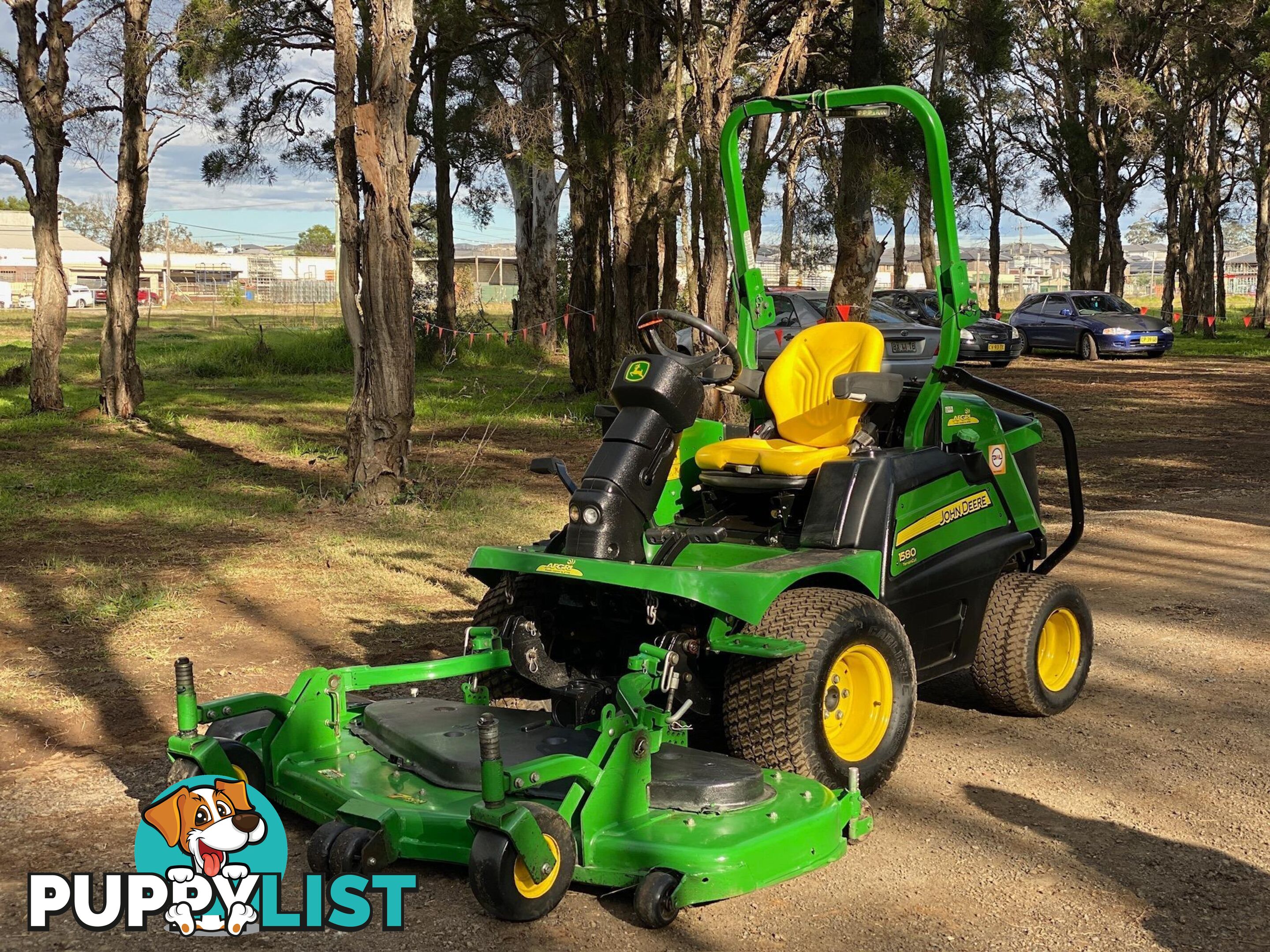 John Deere 1580 Front Deck Lawn Equipment