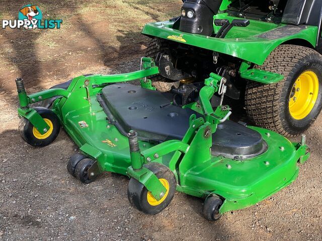 John Deere 1580 Front Deck Lawn Equipment