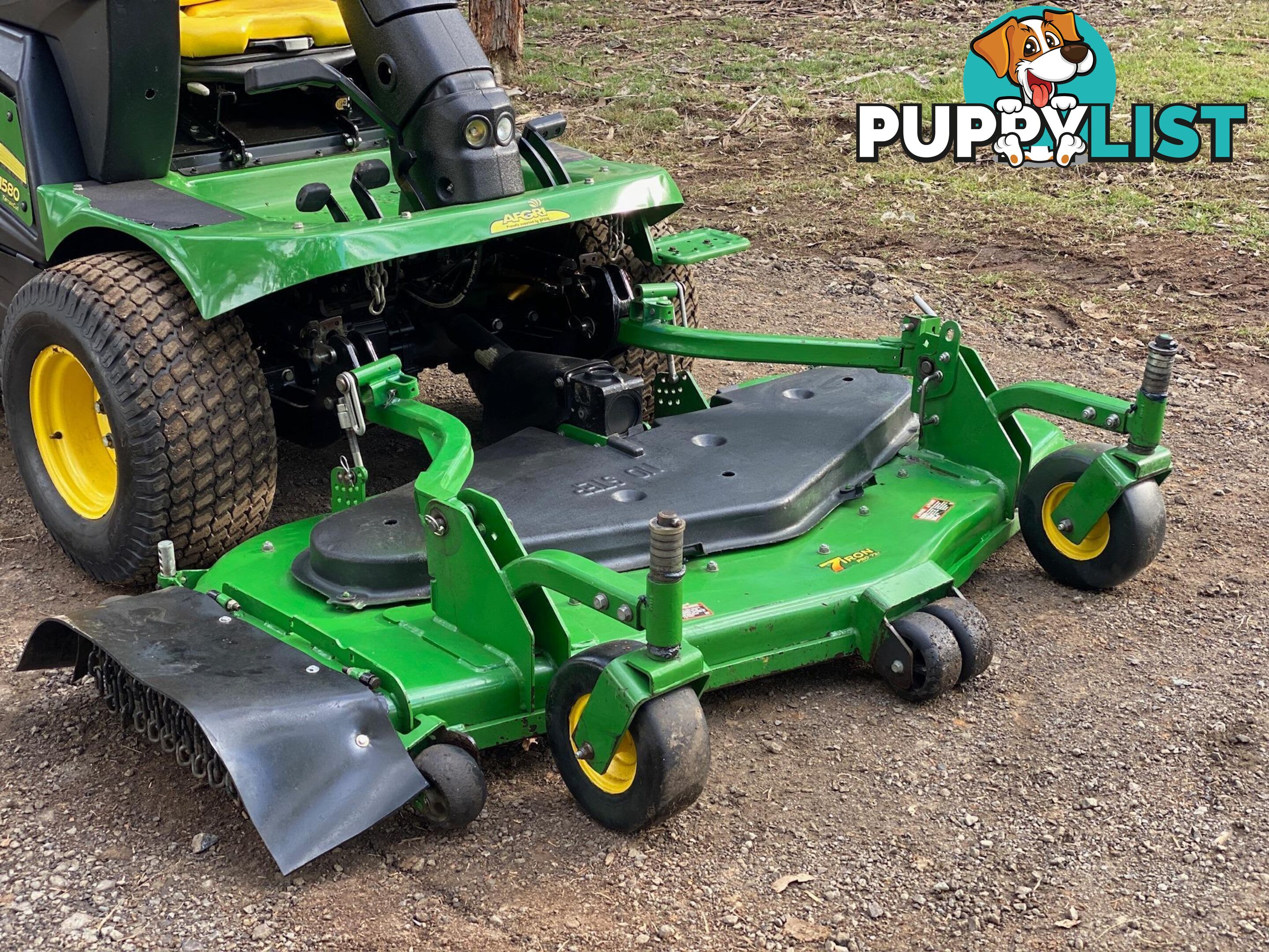 John Deere 1580 Front Deck Lawn Equipment