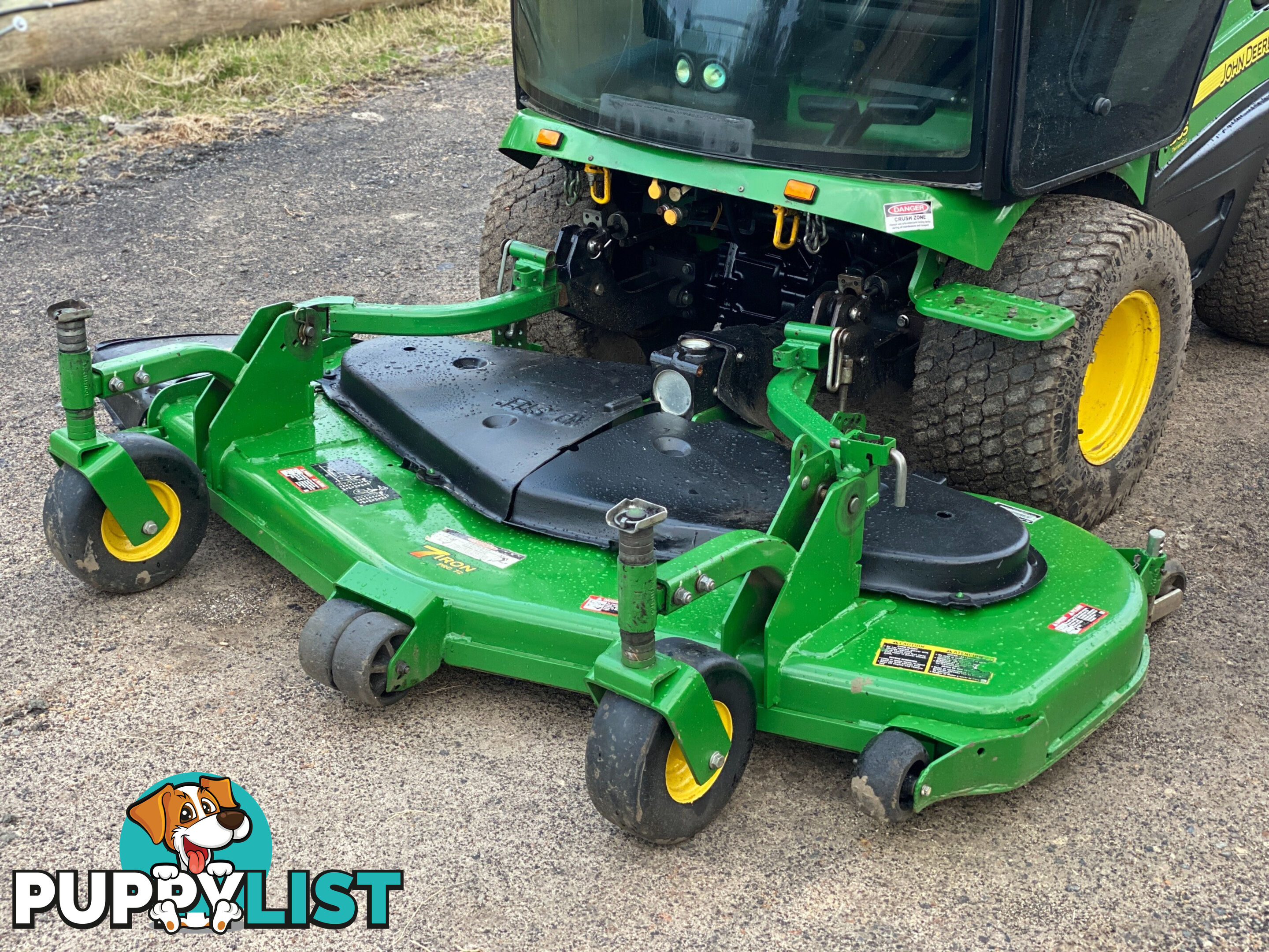 John Deere 1585 Front Deck Lawn Equipment