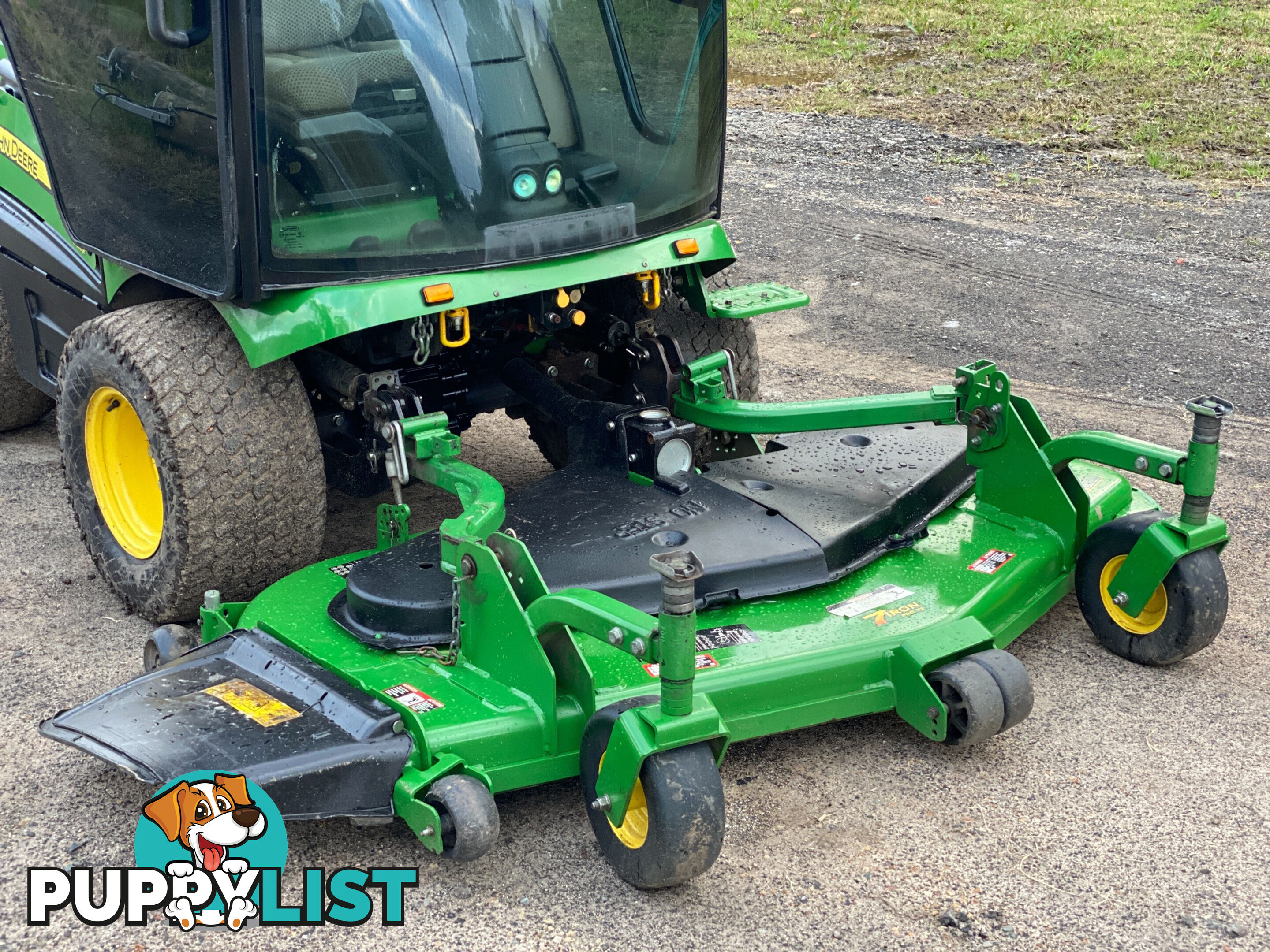 John Deere 1585 Front Deck Lawn Equipment