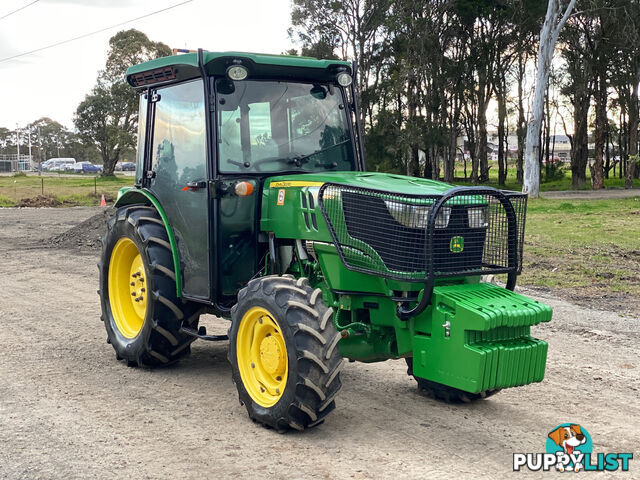 John Deere 5100 FWA/4WD Tractor