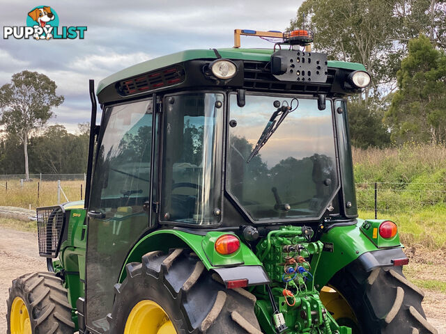 John Deere 5100 FWA/4WD Tractor