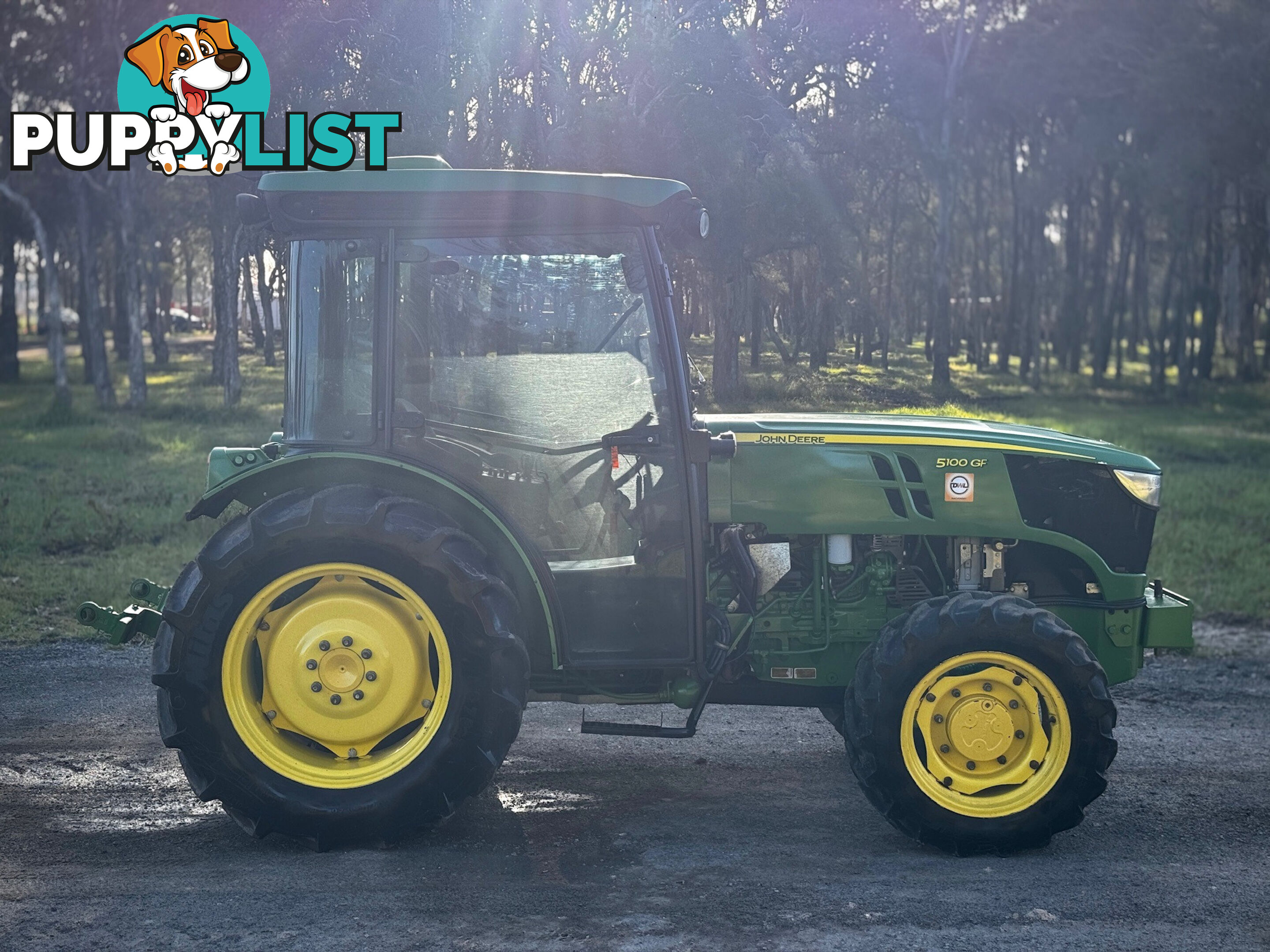 John Deere 5100 FWA/4WD Tractor