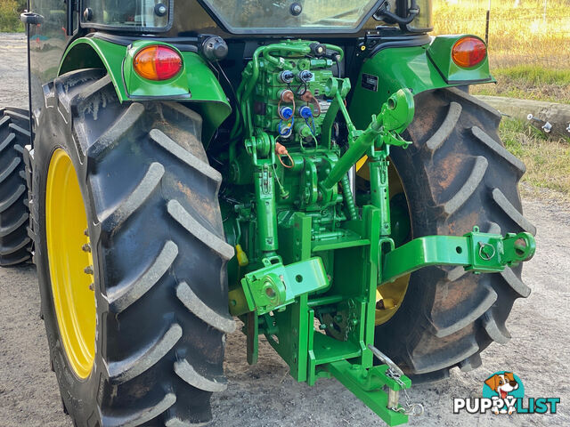 John Deere 5100 FWA/4WD Tractor