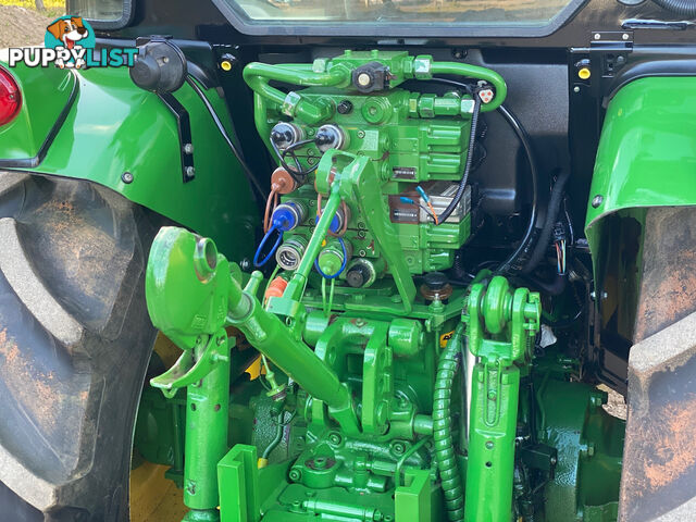 John Deere 5100 FWA/4WD Tractor