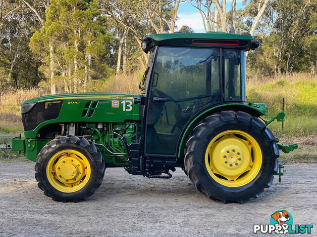 John Deere 5100 FWA/4WD Tractor