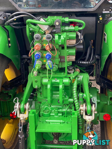 John Deere 5100 FWA/4WD Tractor