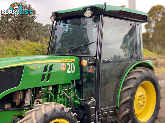 John Deere 5100 FWA/4WD Tractor