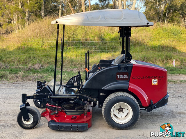 Toro Groundsmaster 7210 Zero Turn Lawn Equipment