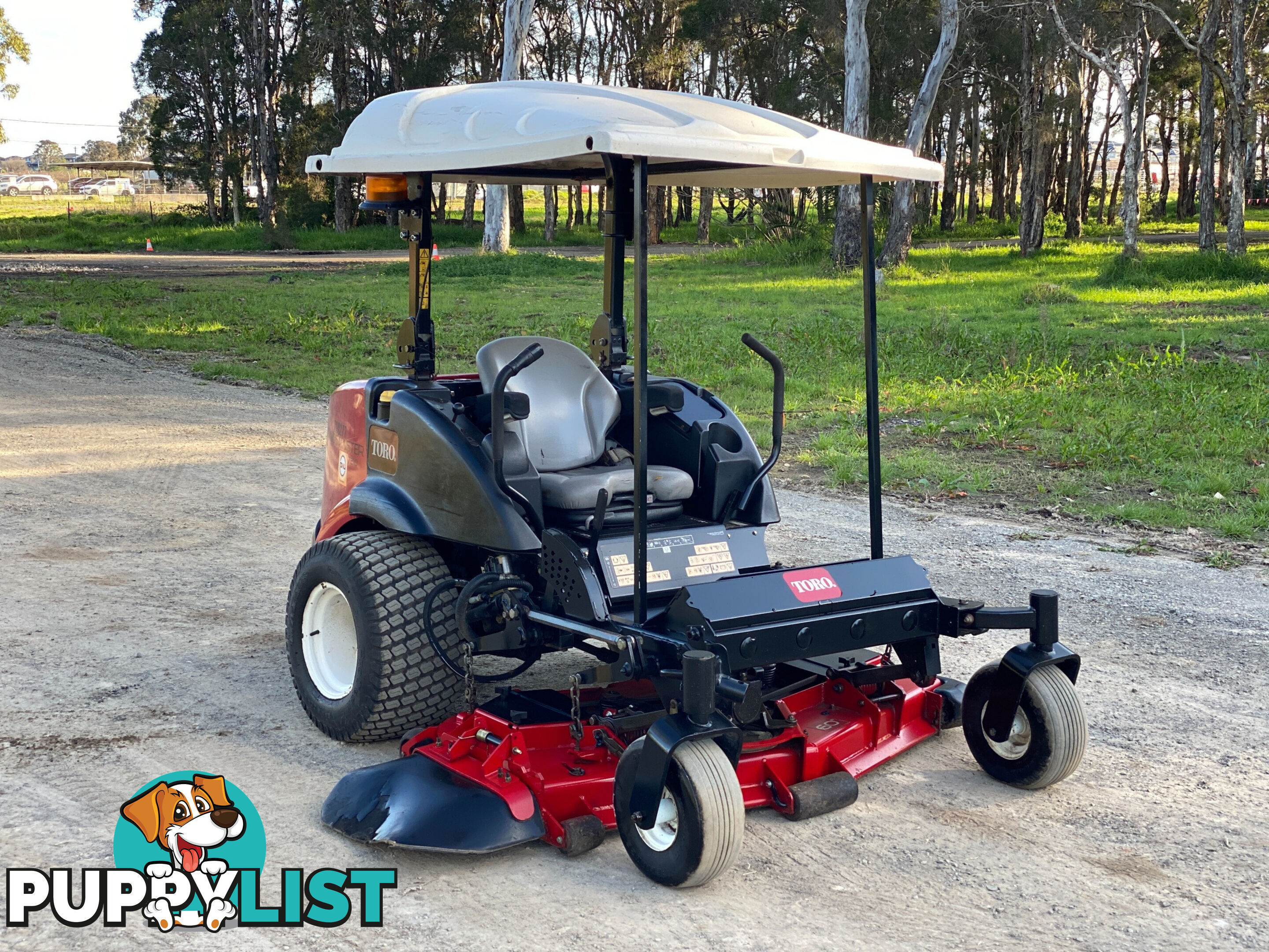 Toro Groundsmaster 7210 Zero Turn Lawn Equipment