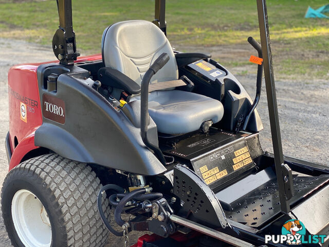 Toro Groundsmaster 7210 Zero Turn Lawn Equipment