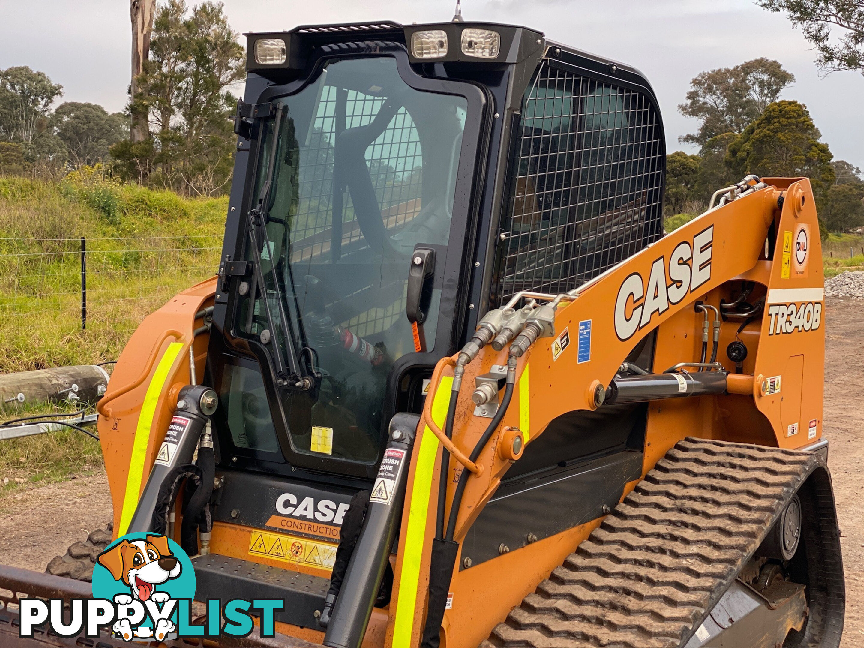 CASE TR340B Skid Steer Loader