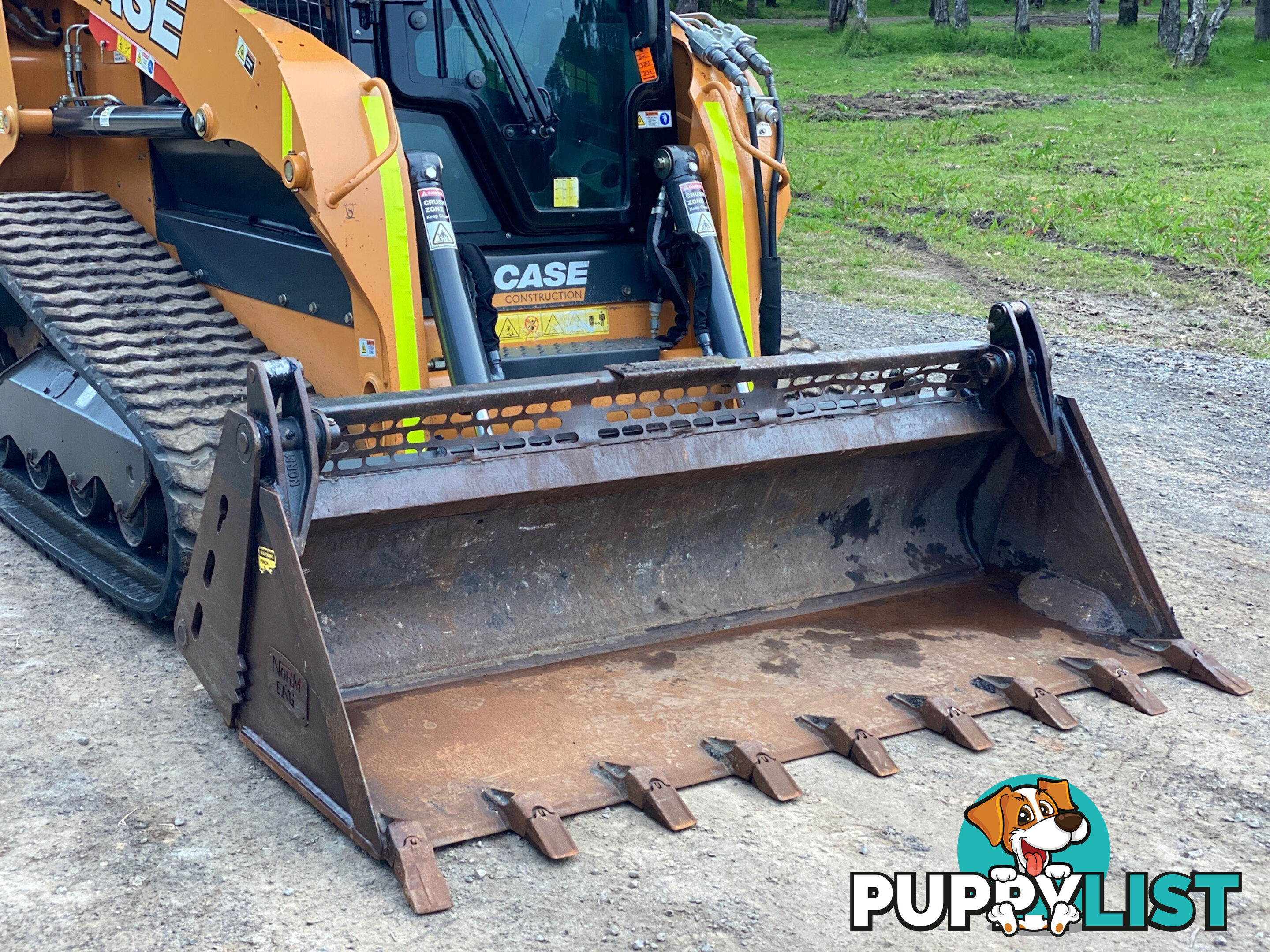 CASE TR340B Skid Steer Loader