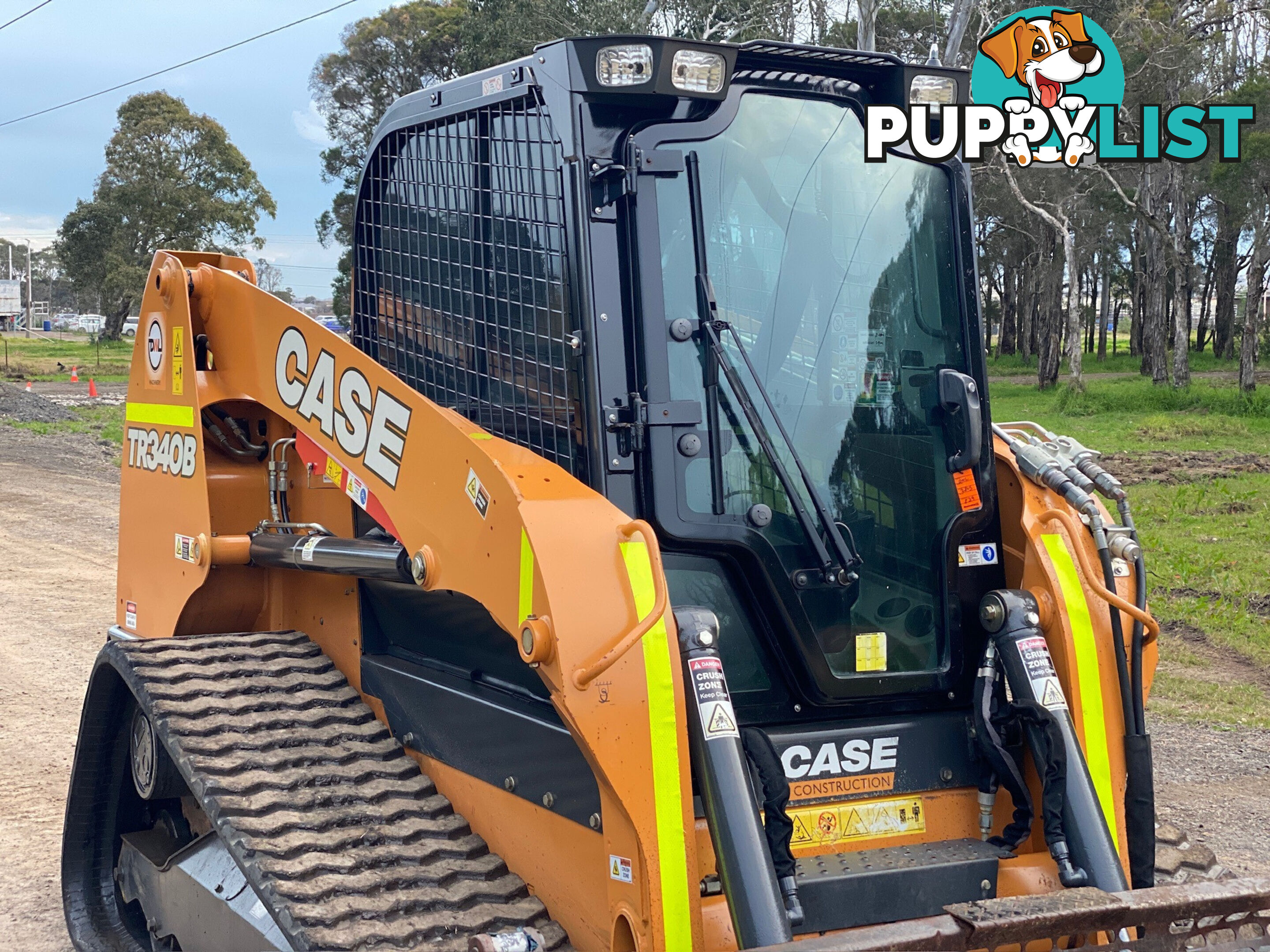 CASE TR340B Skid Steer Loader