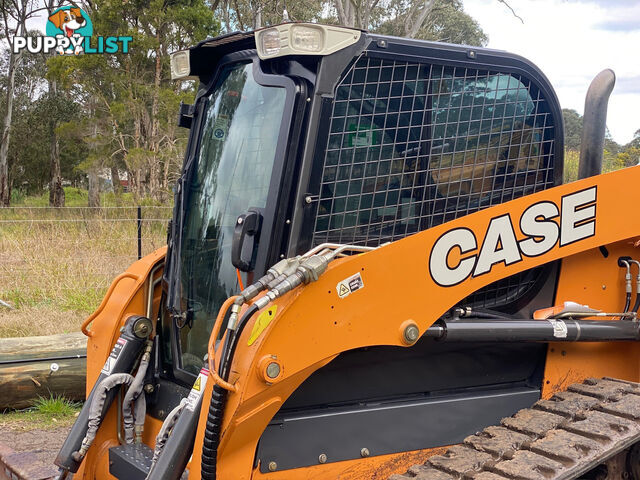 CASE TR320 Skid Steer Loader