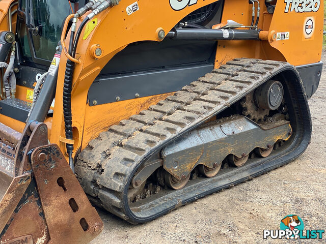 CASE TR320 Skid Steer Loader