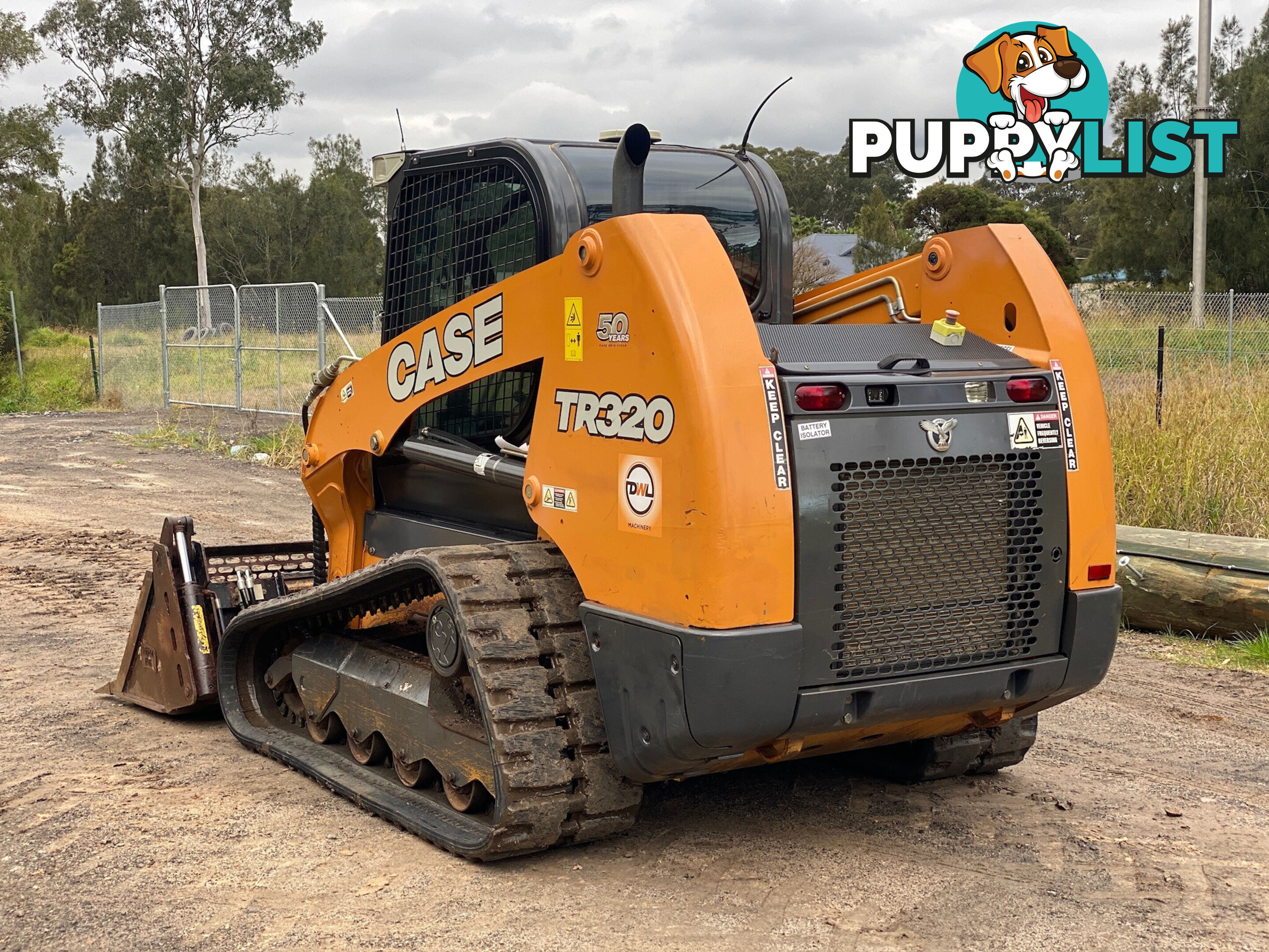 CASE TR320 Skid Steer Loader