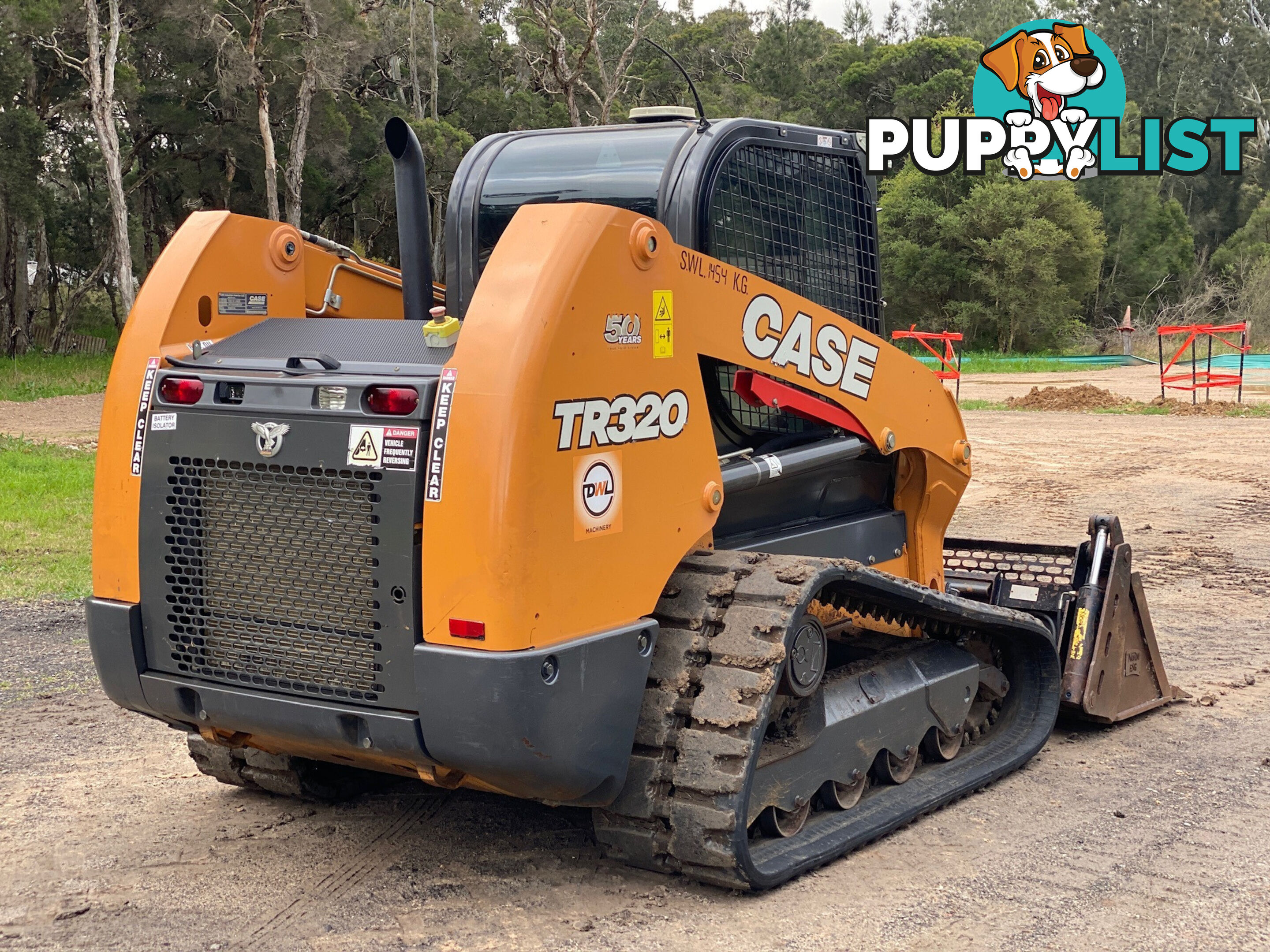 CASE TR320 Skid Steer Loader